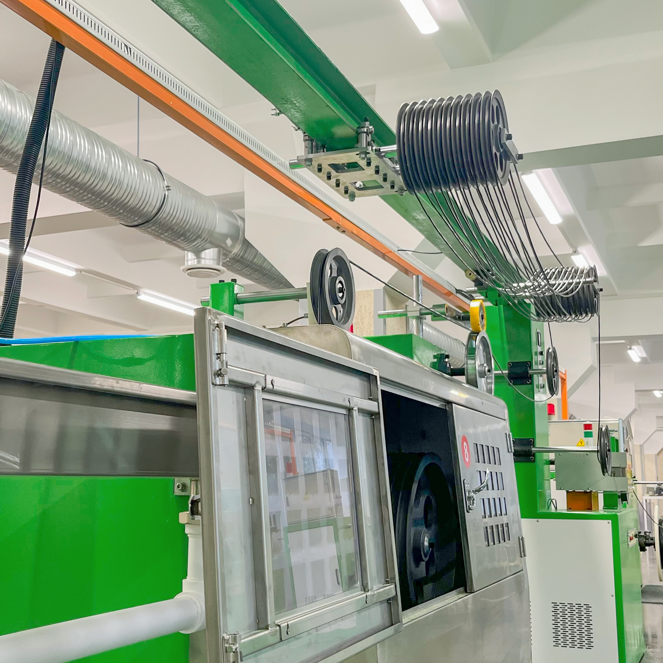 Диэлектрические и изоляционные материалы